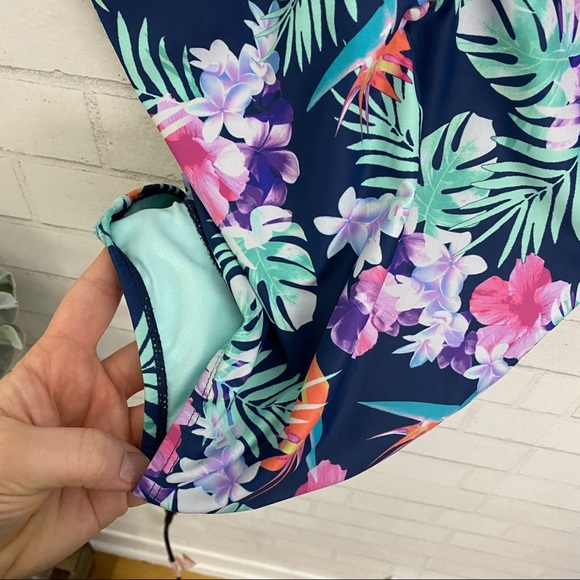 CALIFORNIA Sunshine One Piece Lace Up Swim Suit - Picture 5 of 10